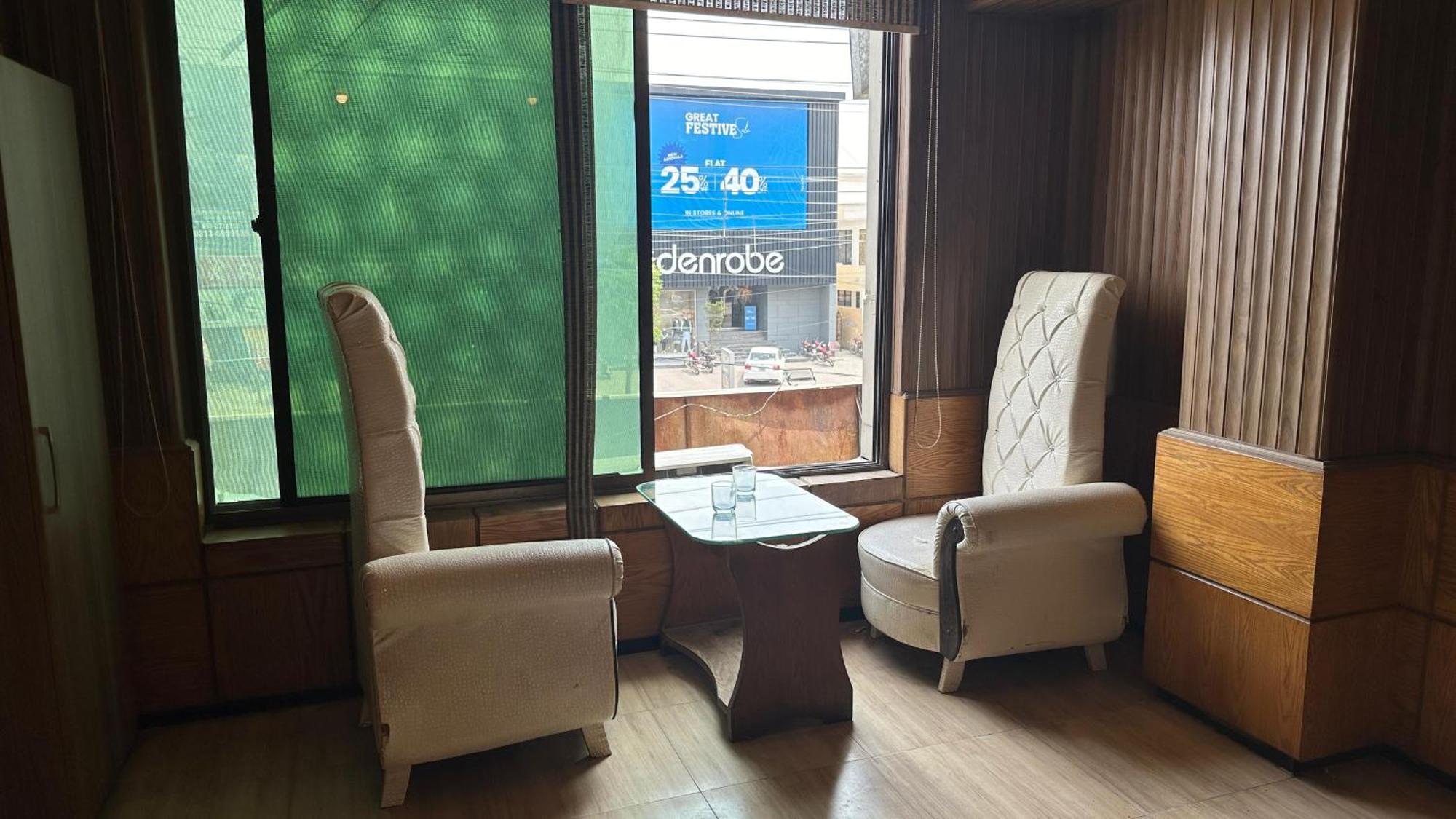 Baoo Jee Hotel Islamabad Rawalpindi Exteriör bild