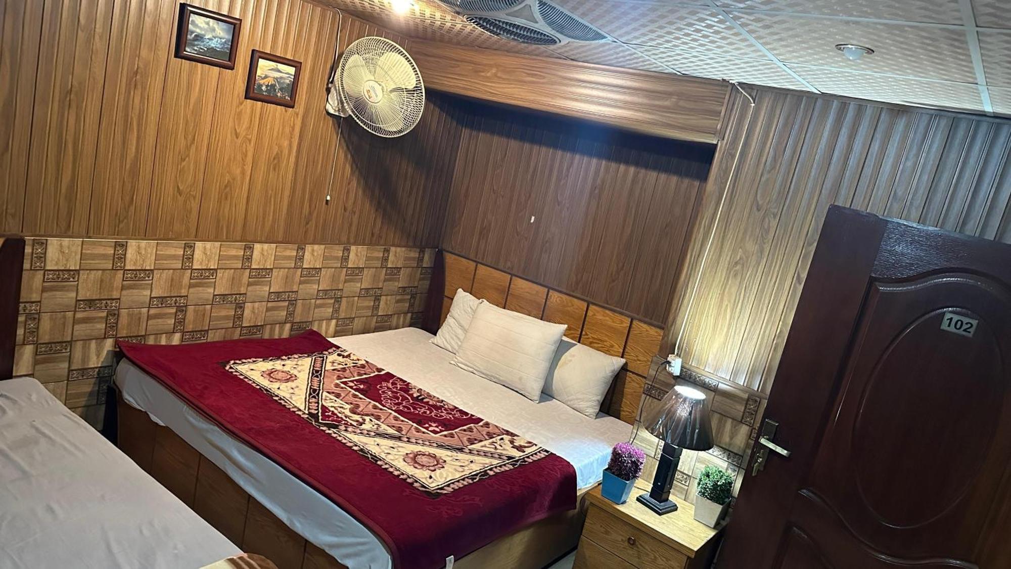 Baoo Jee Hotel Islamabad Rawalpindi Exteriör bild