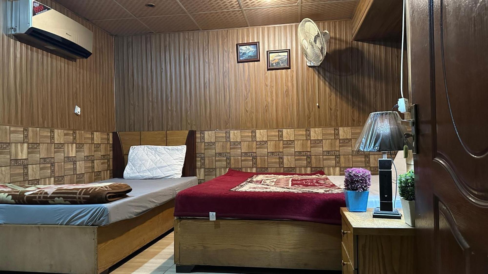 Baoo Jee Hotel Islamabad Rawalpindi Exteriör bild