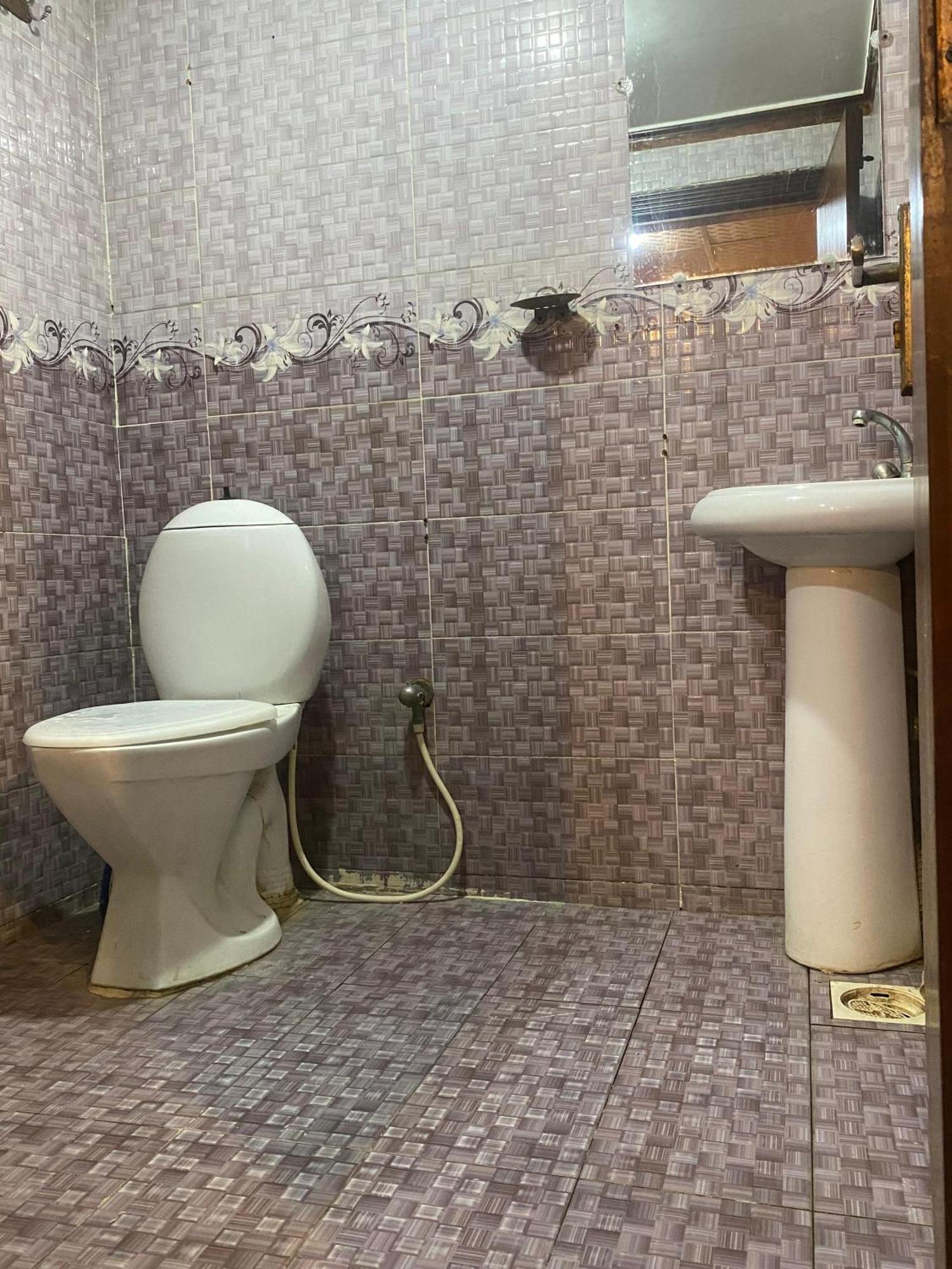 Baoo Jee Hotel Islamabad Rawalpindi Exteriör bild